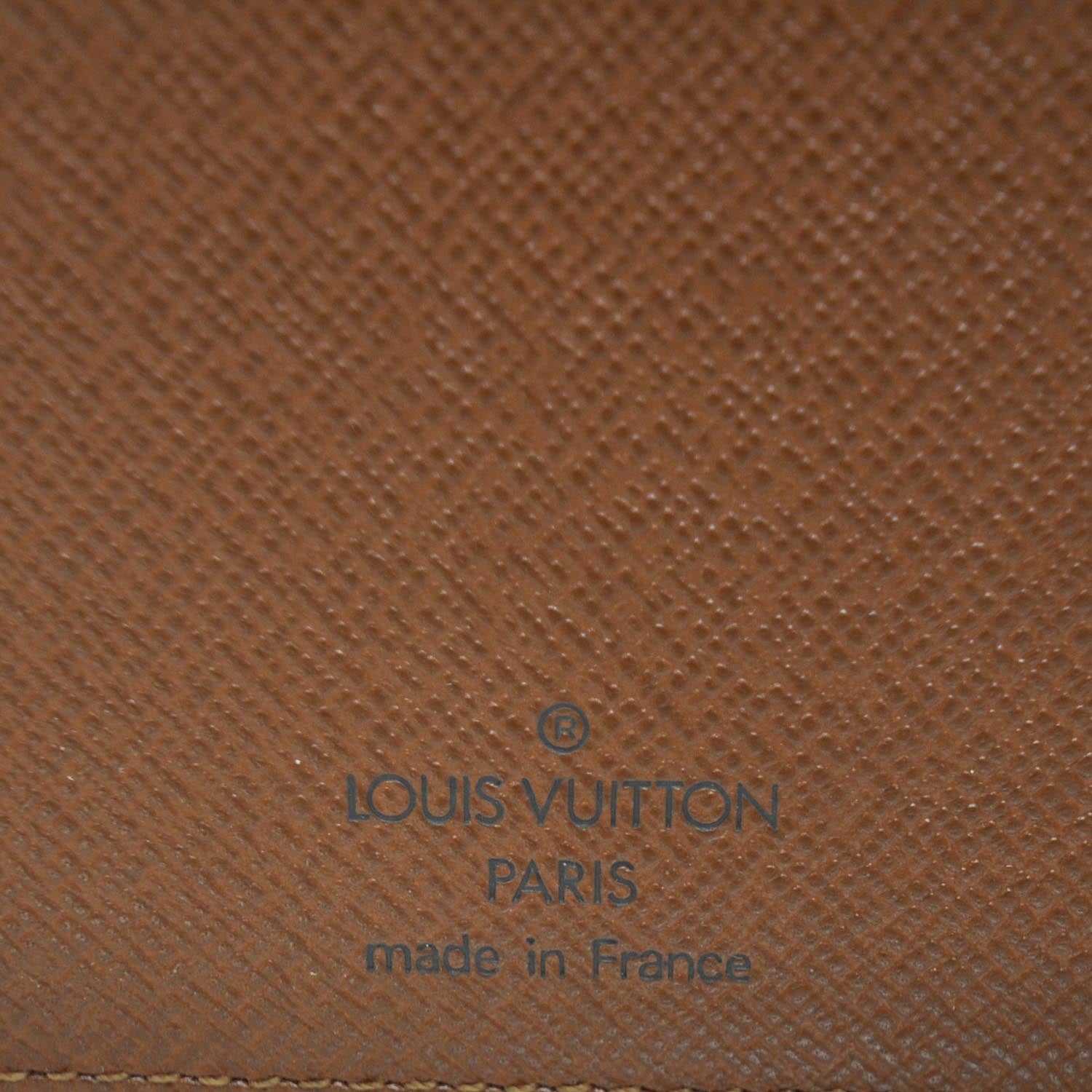 Louis Vuitton Monogram Medium Ring Agenda 7 of 8