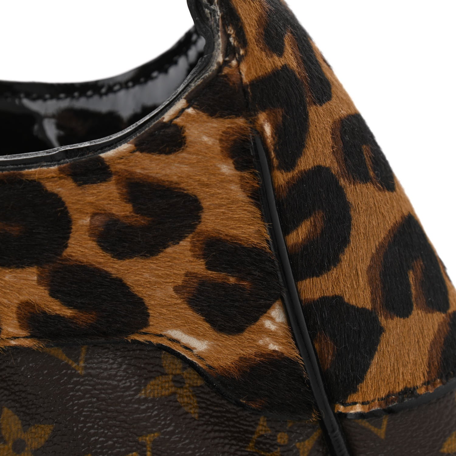Louis Vuitton Monogram Leopard Polly 7 of 12