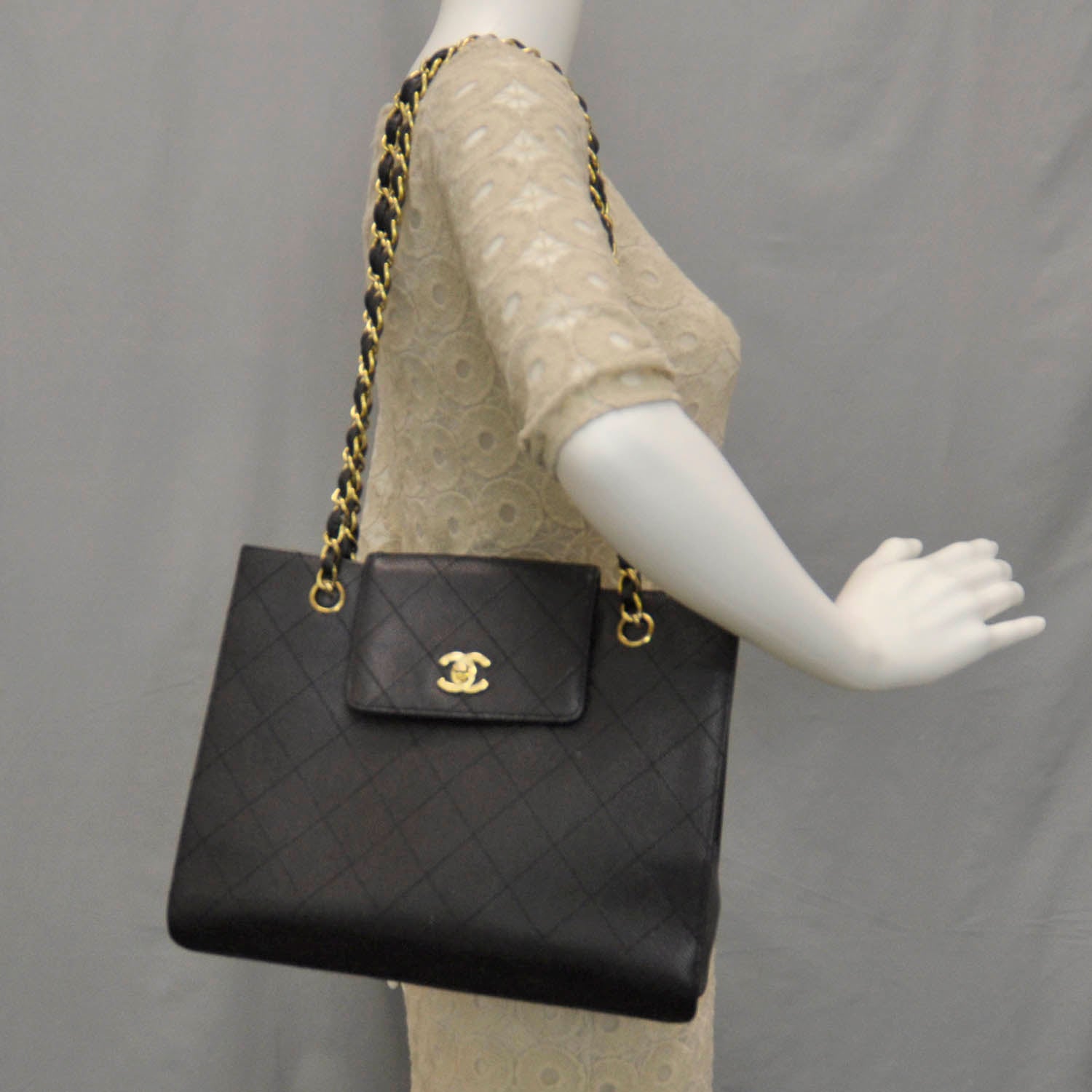 Chanel Caviar Flap Bag Black 2 of 9