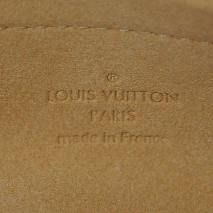 Louis Vuitton Monogram Pochette Milla MM 6 of 6