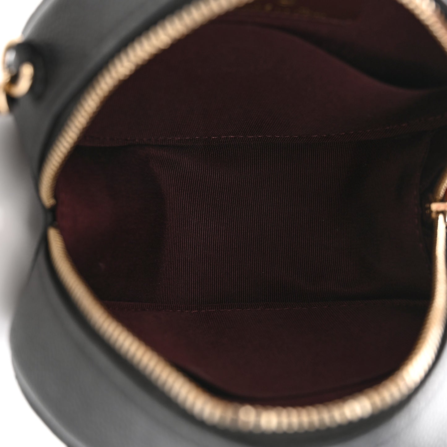 Caviar Quilted Round Clutch With Chain Black