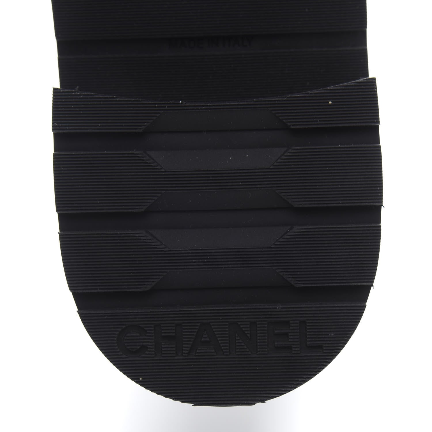 Chanel Shiny Goatskin Calfskin Quilted Lace Up Combat Boots 38.5 White Black 7 of 8