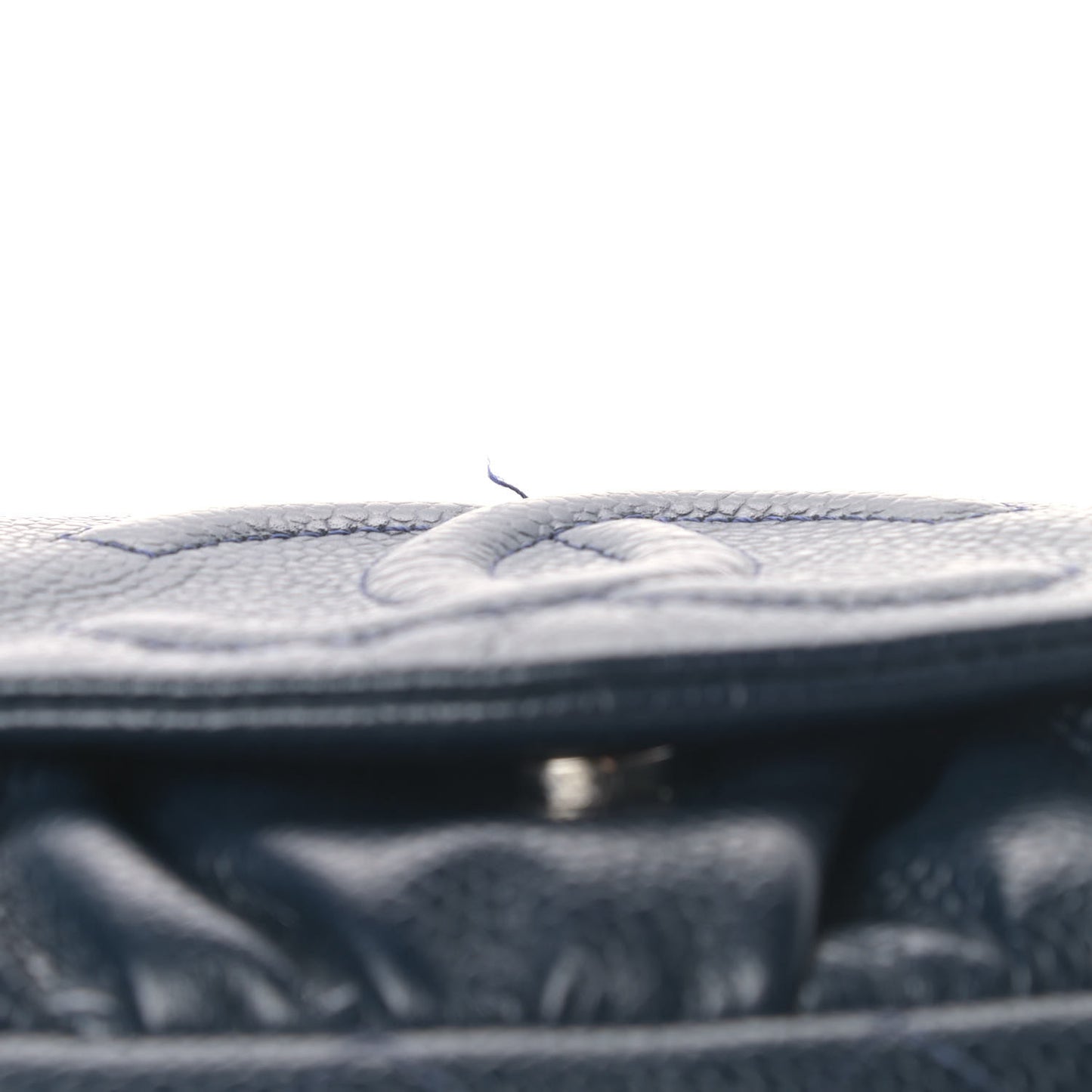 Caviar Half Moon Wallet On Chain WOC Navy