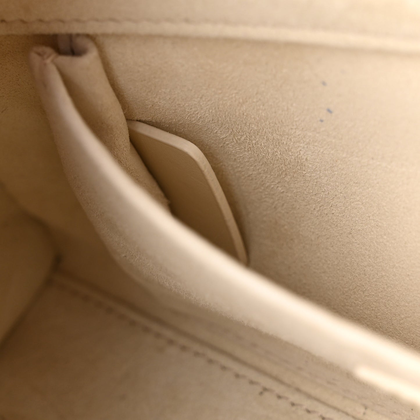 Calfskin Cannage Diamond Medium Lady D-Joy Latte