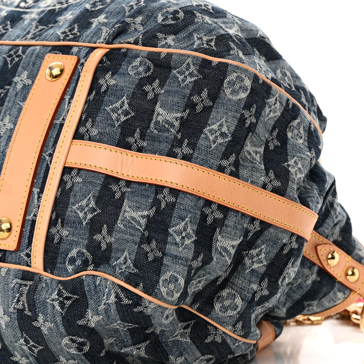 Louis Vuitton Denim Raye Cabas GM 12 of 17