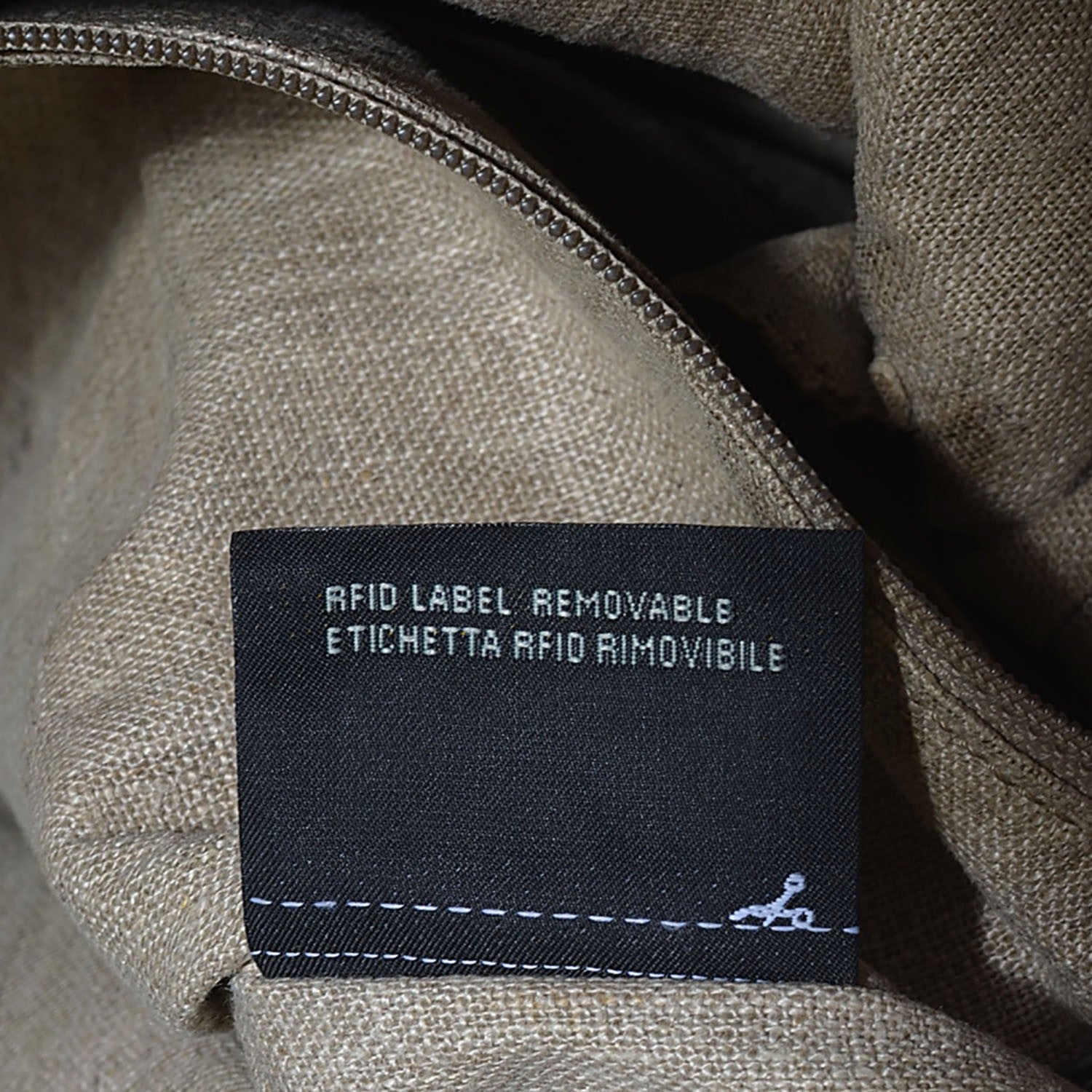 Fendi Pequin Cuoio Vegetale Medium Roll Tote Tobacco Cuoio Miele 11 of 11