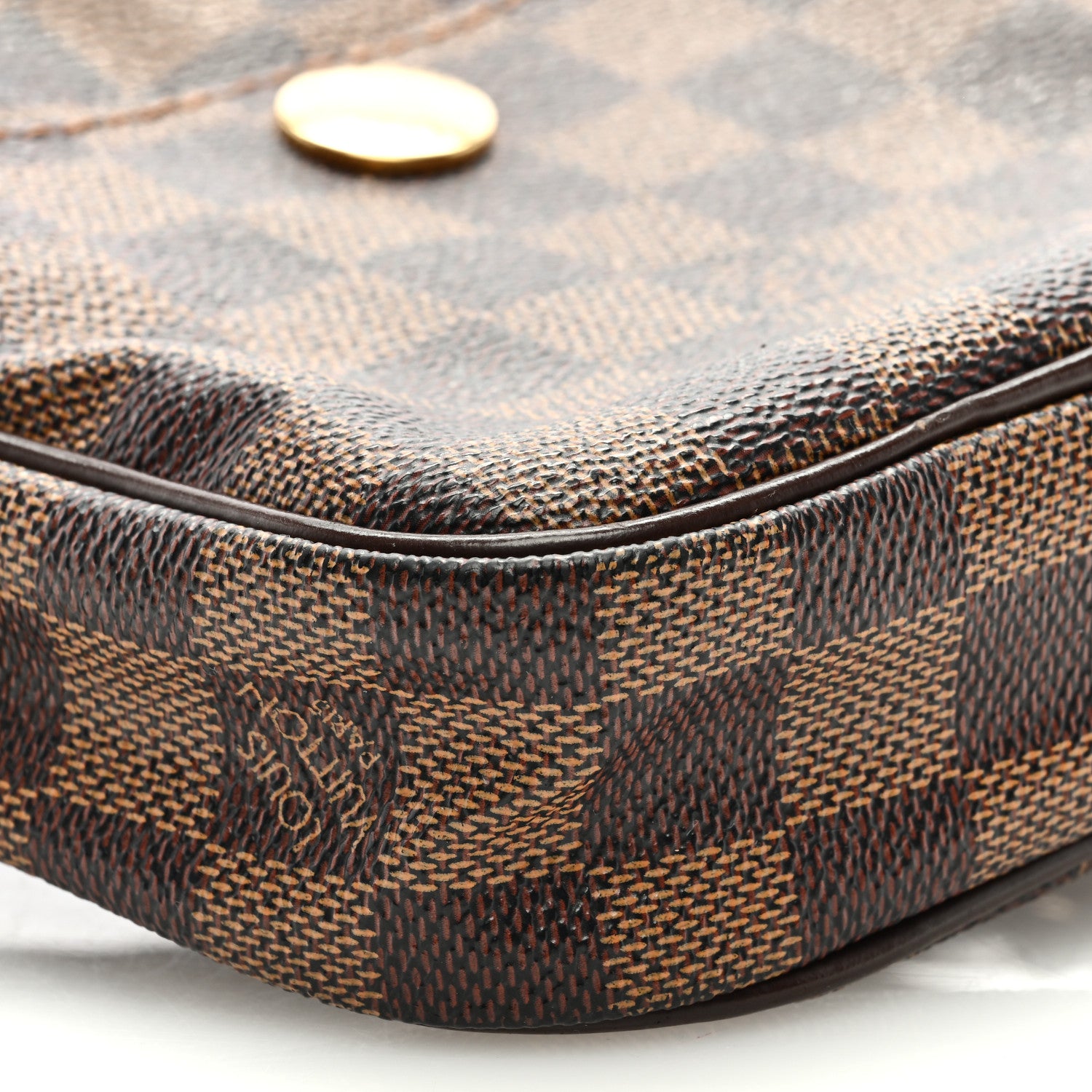 Louis Vuitton Damier Ebene Rift 7 of 8