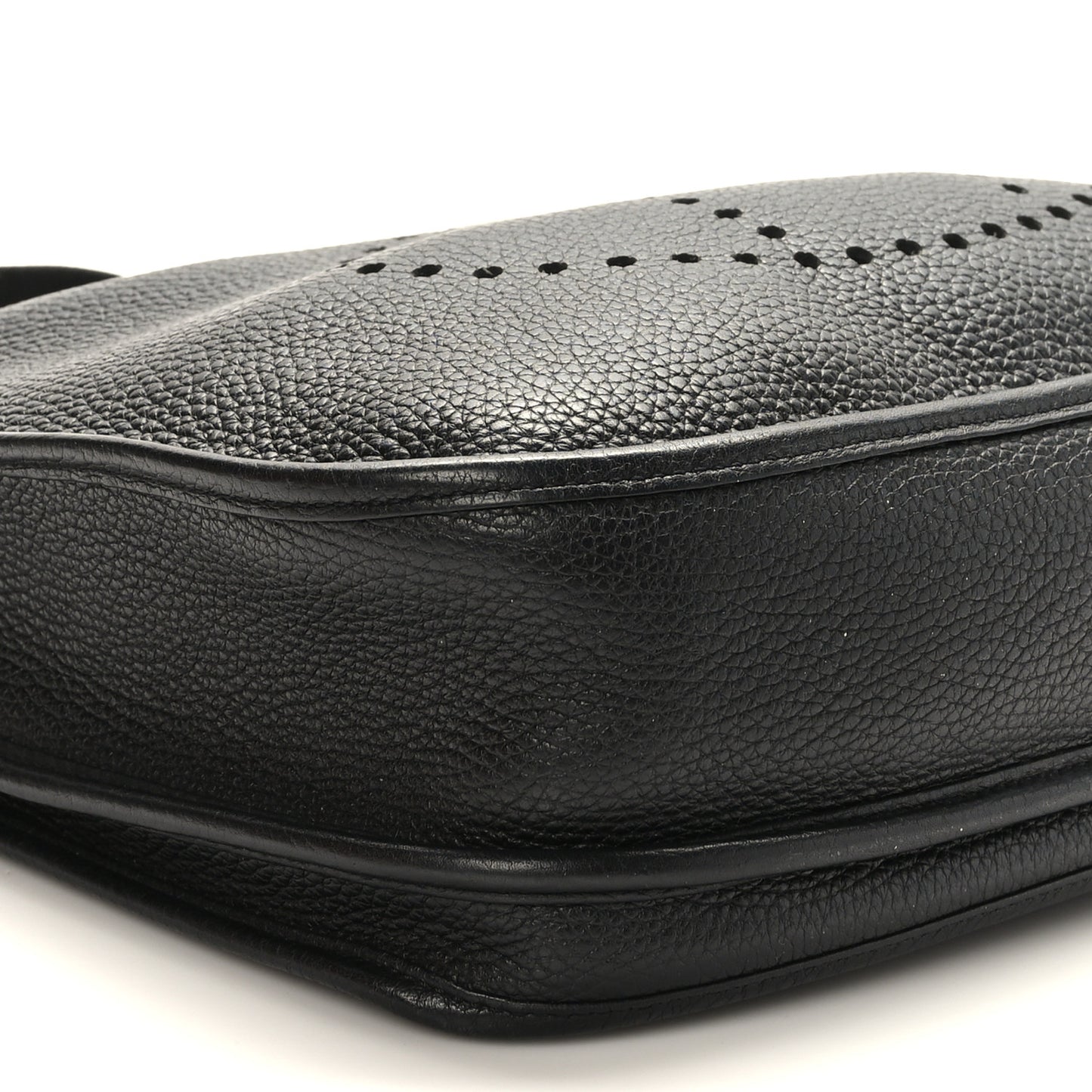 Taurillon Clemence Evelyne III PM Black