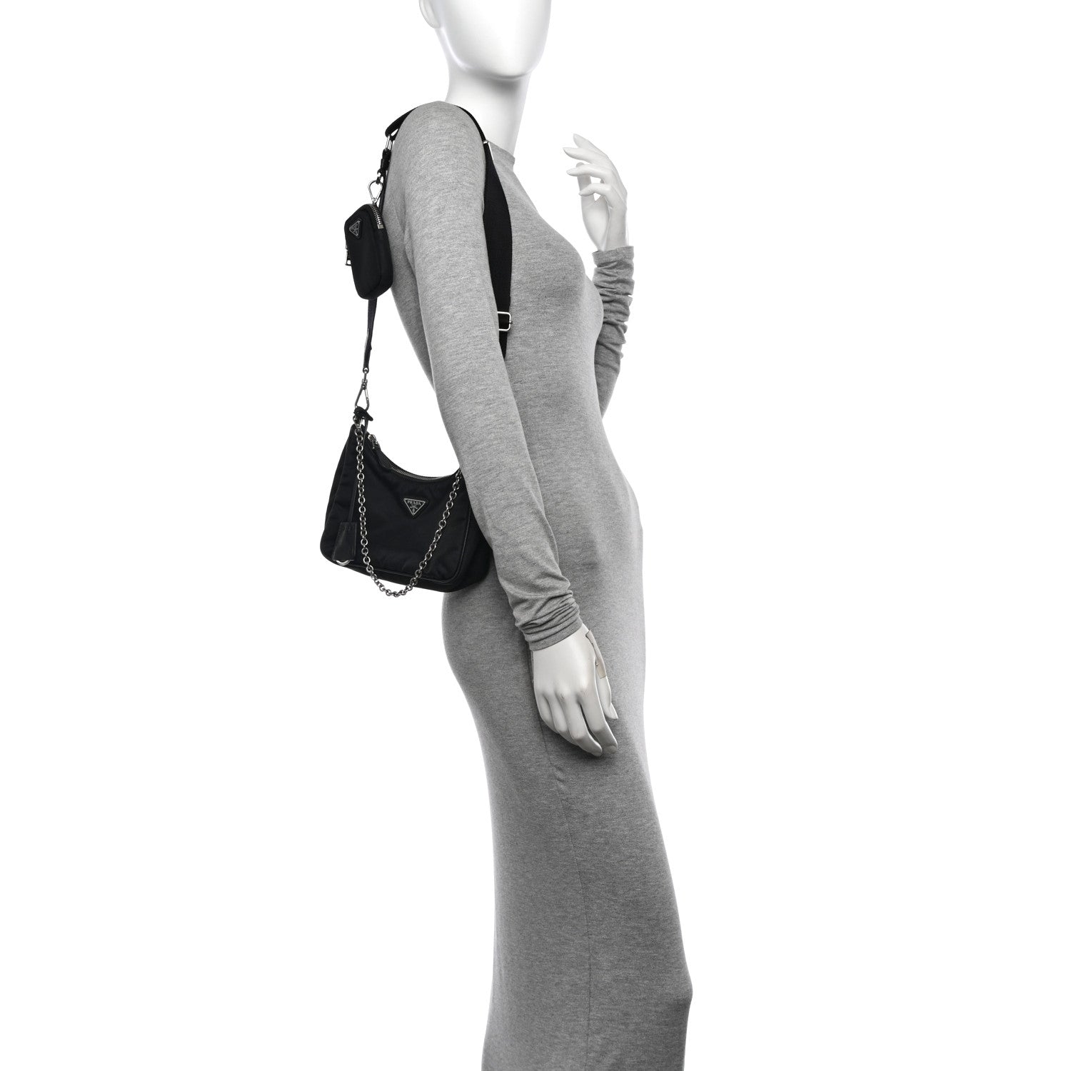 Prada Nylon Re-Edition 2005 Shoulder Bag Black 2 of 13