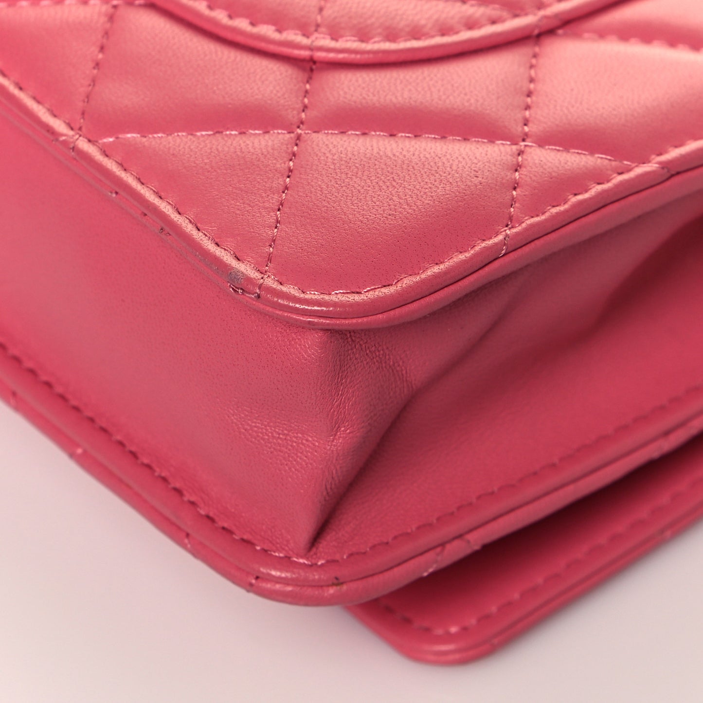 Lambskin Quilted Wallet On Chain WOC Pink