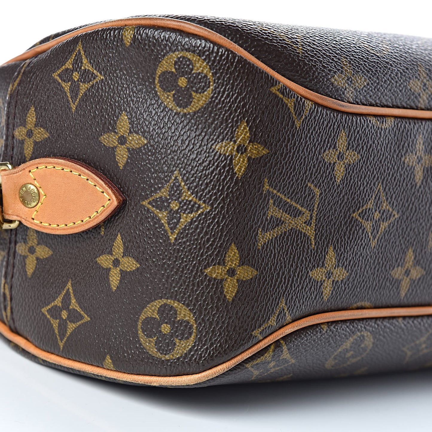 Monogram Blois