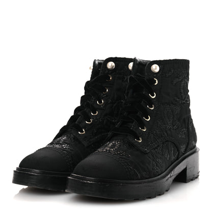 Chanel Grosgrain Tweed Pearl CC Combat Short Boots 39 Black 4 of 13