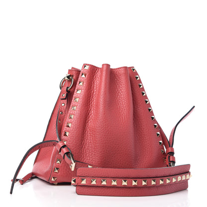 Valentino Garavani Grained Calfskin Rockstud Bucket Bag Red 4 of 16