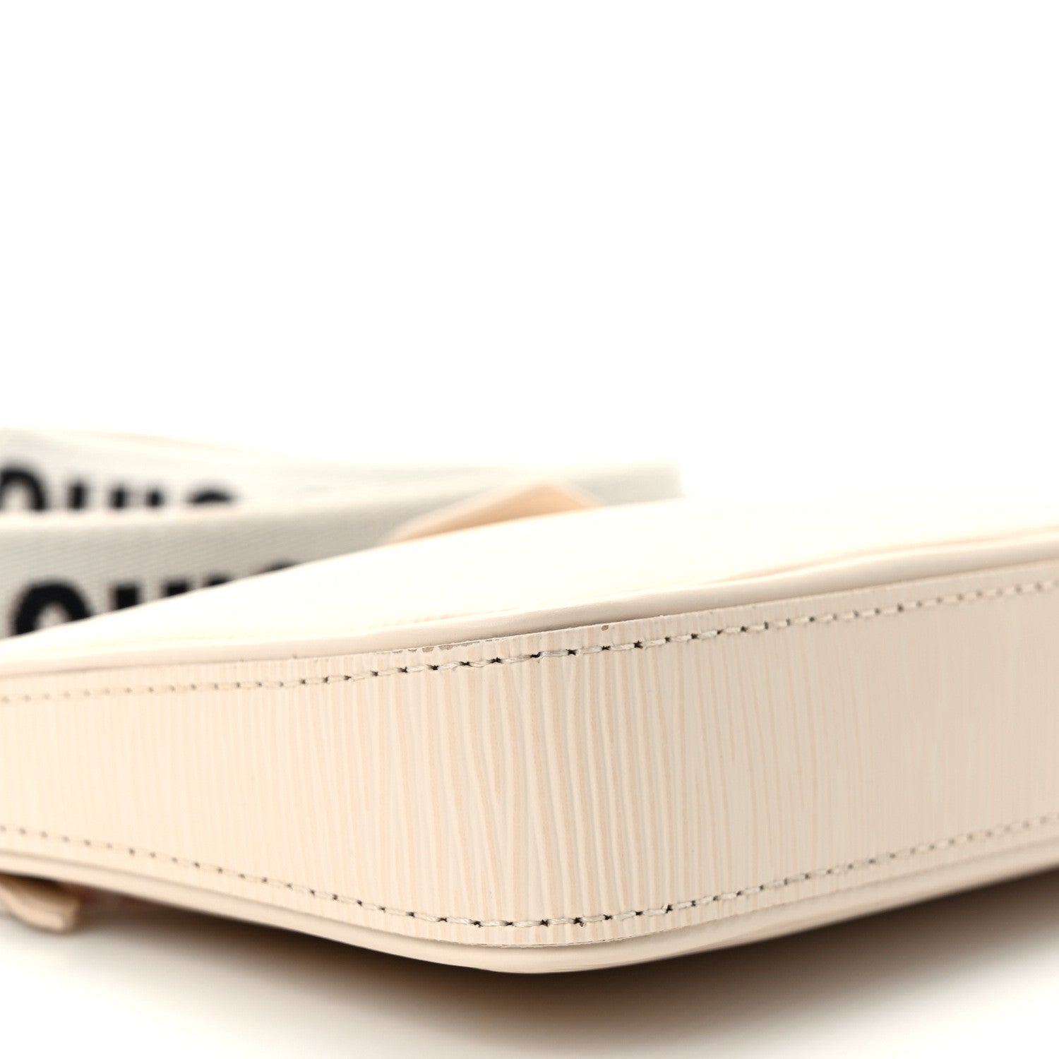 Louis Vuitton Epi Logo Easy Pouch On Strap Quartz 9 of 13