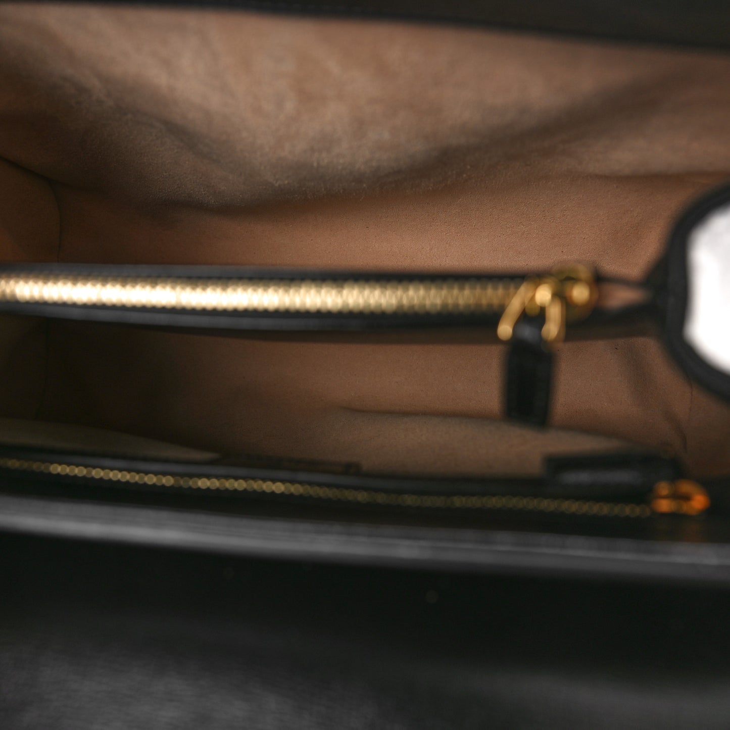 Textured Calfskin Medium Horsebit 1955 Top Handle Bag Black