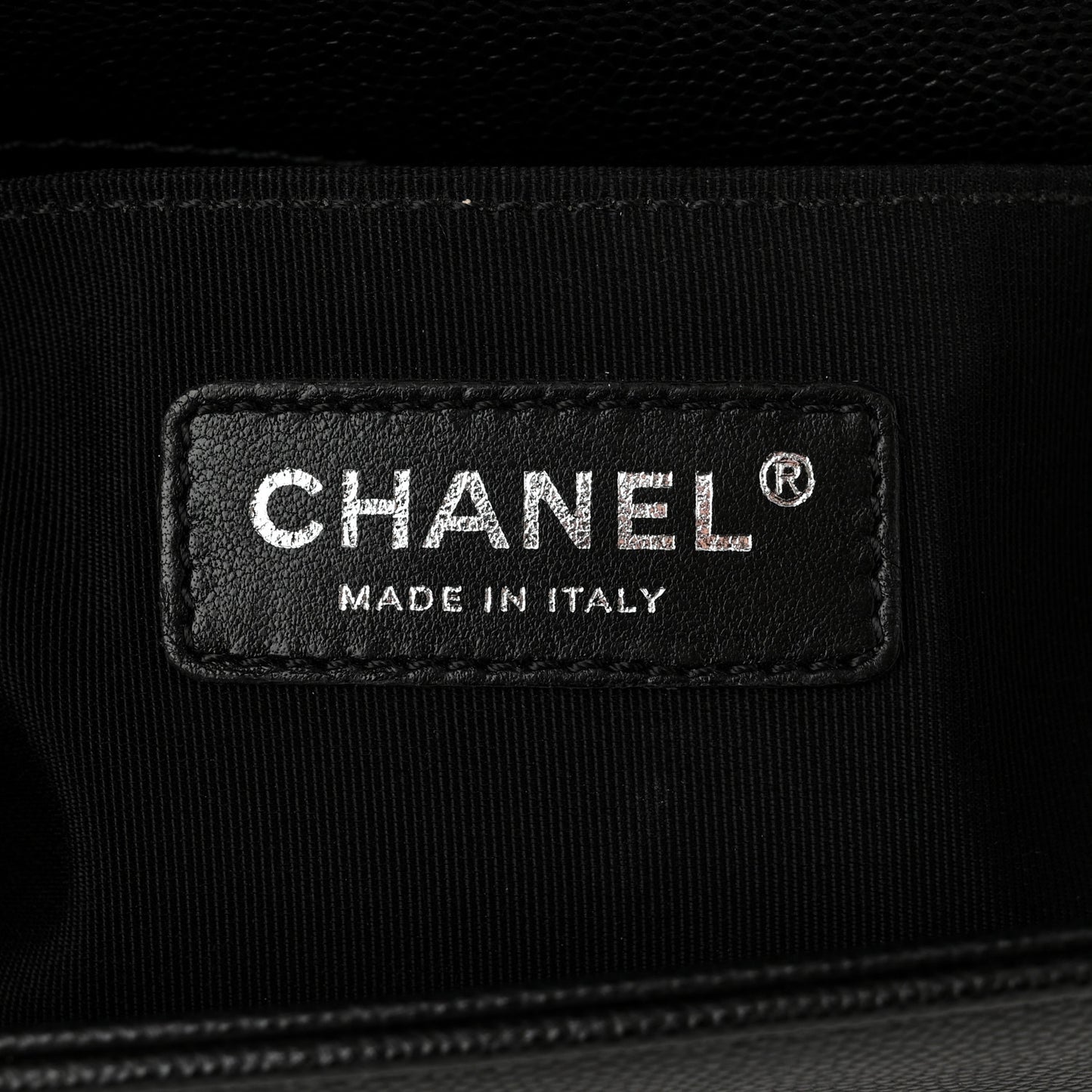 Caviar Chevron Quilted Small Boy Flap Black