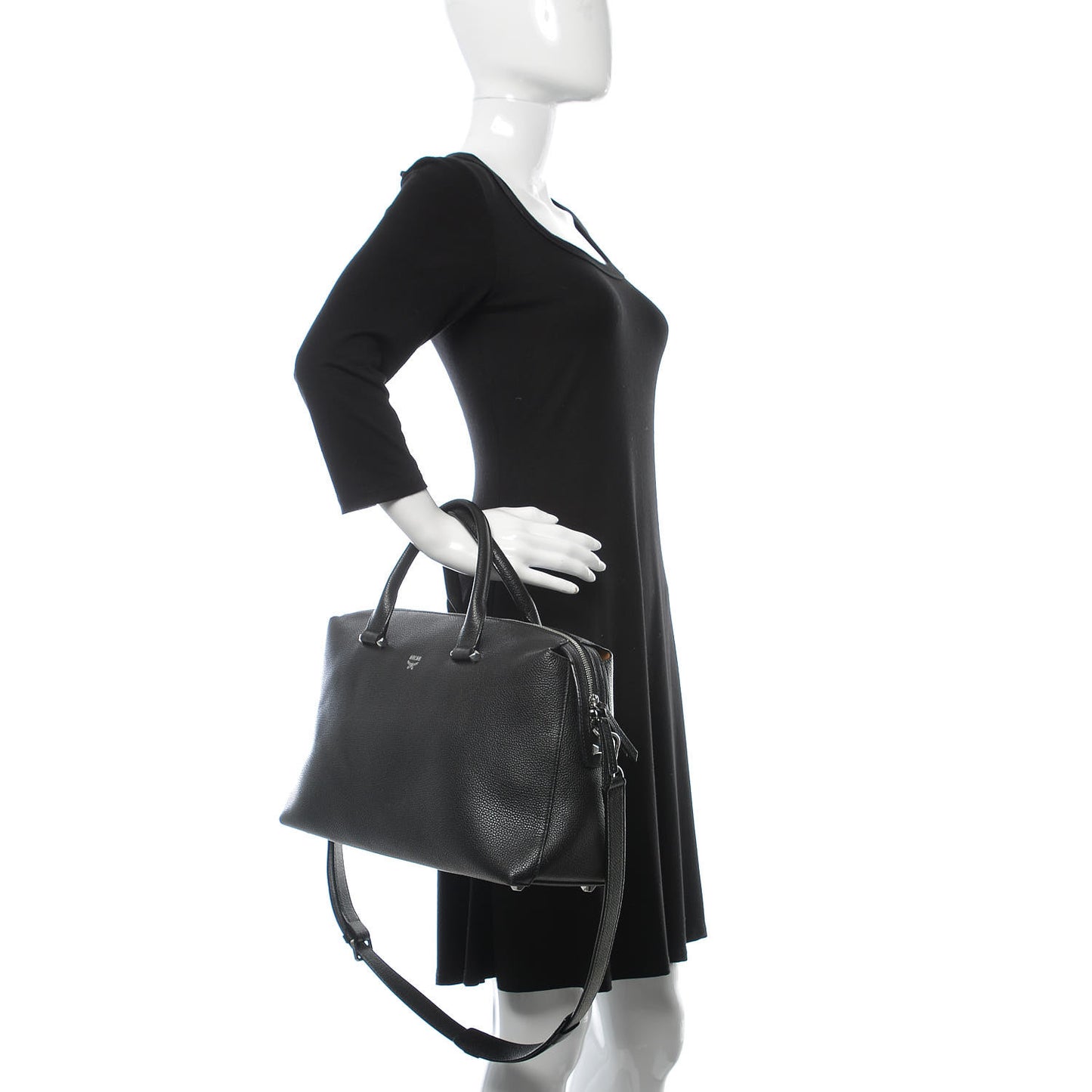 Grained Calfskin Medium Ella Boston Black