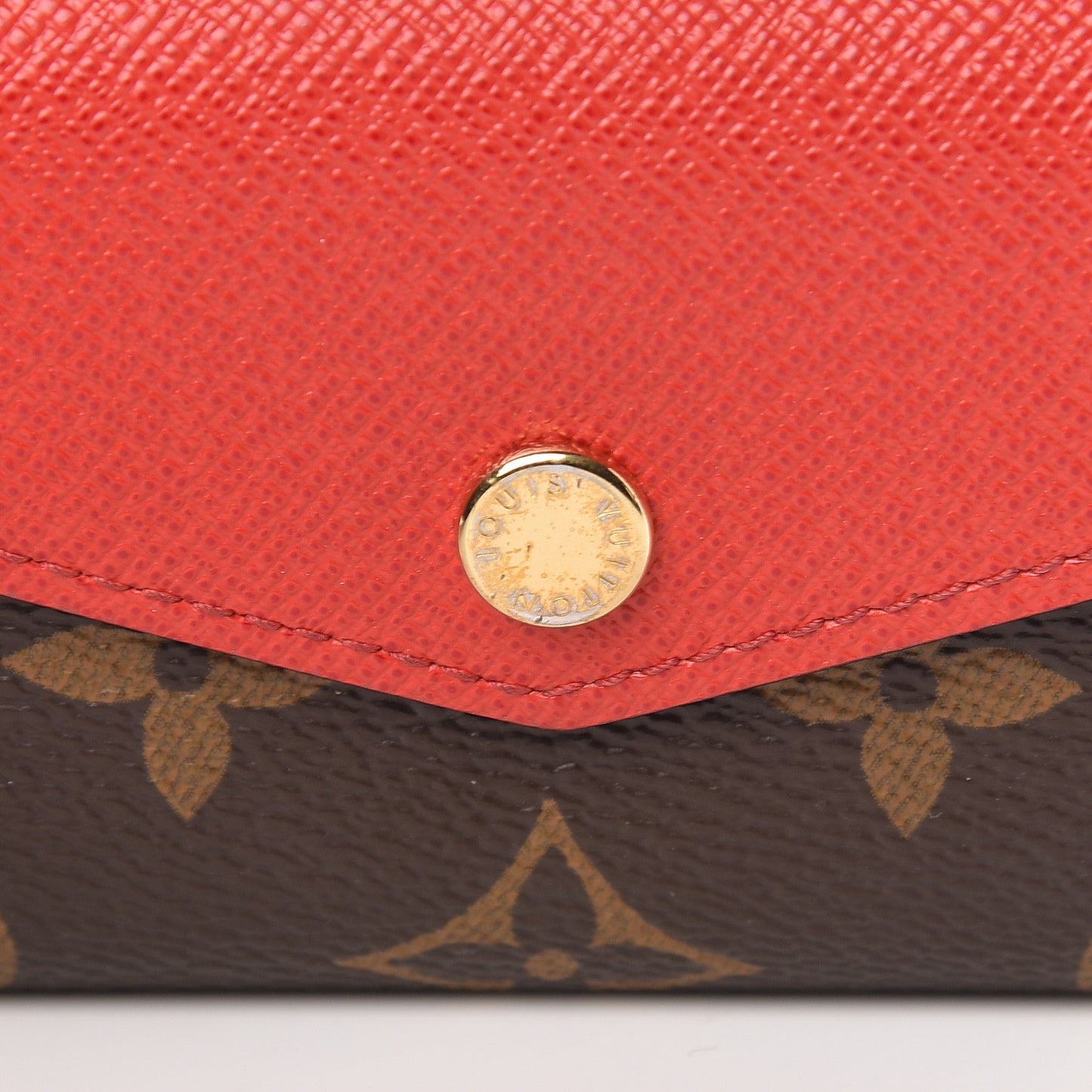 Monogram Sarah Multicartes Coquelicot