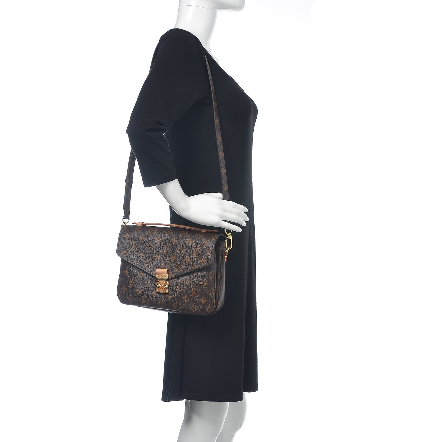 Louis Vuitton Monogram Pochette Metis 2 of 9