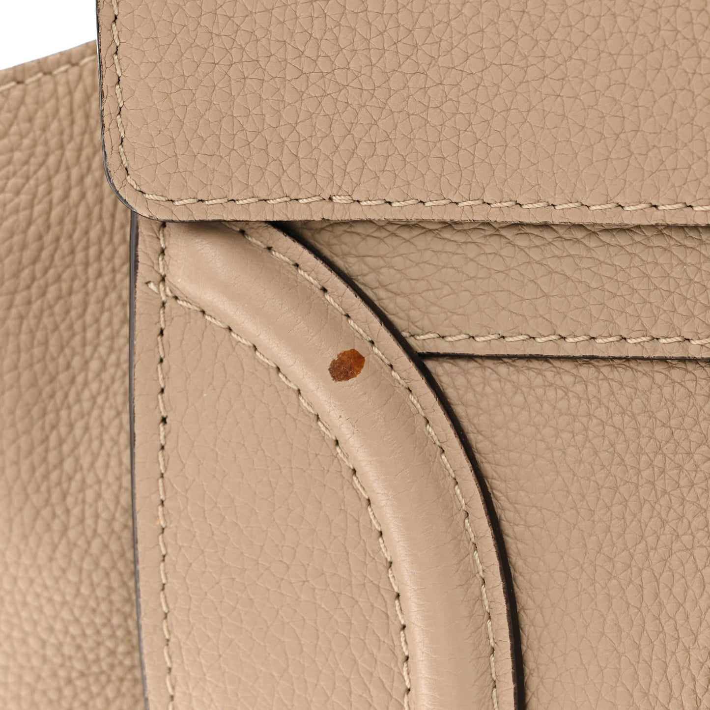 Drummed Calfskin Shoulder Luggage Dune