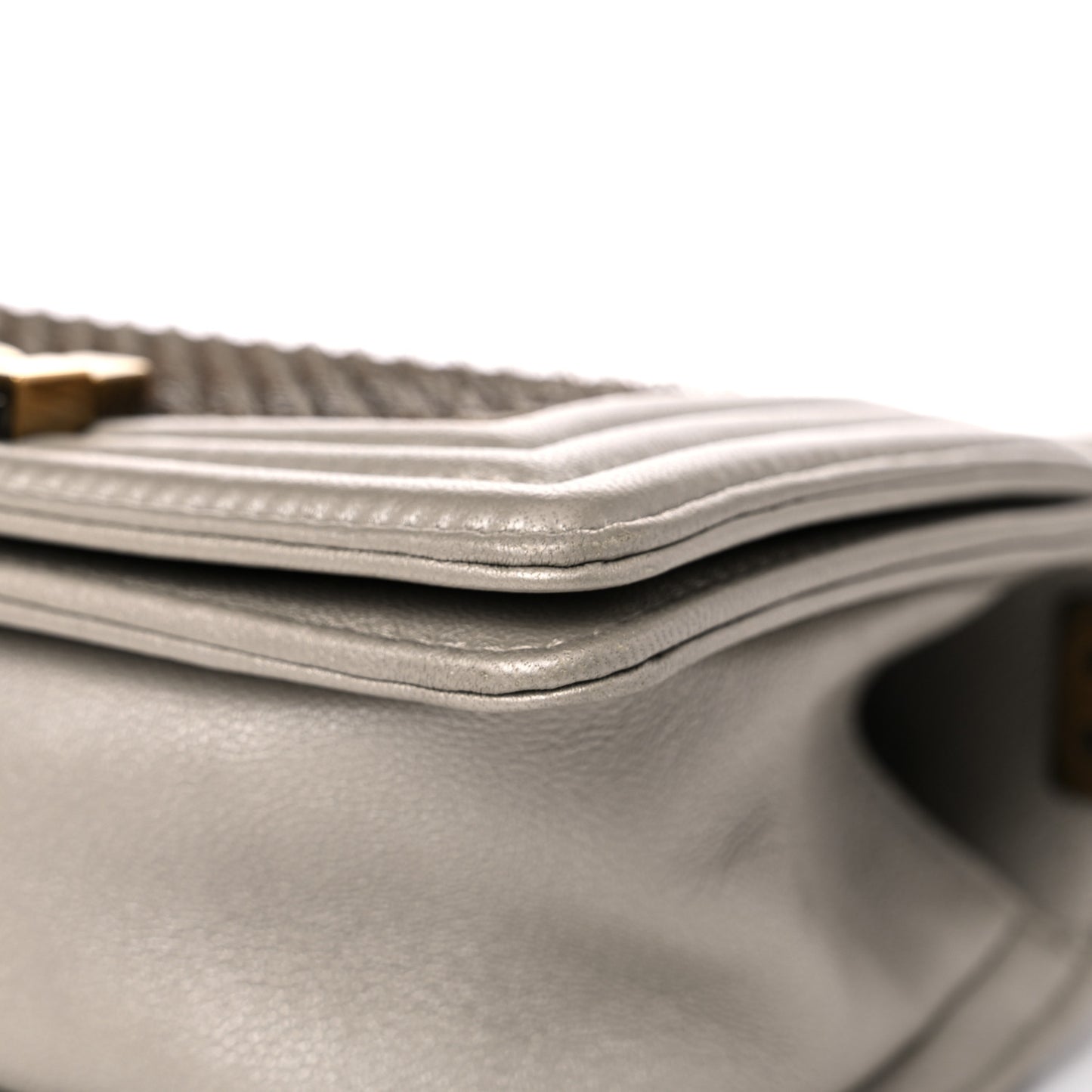 Metallic Lambskin Small Scaled Boy Flap Gold
