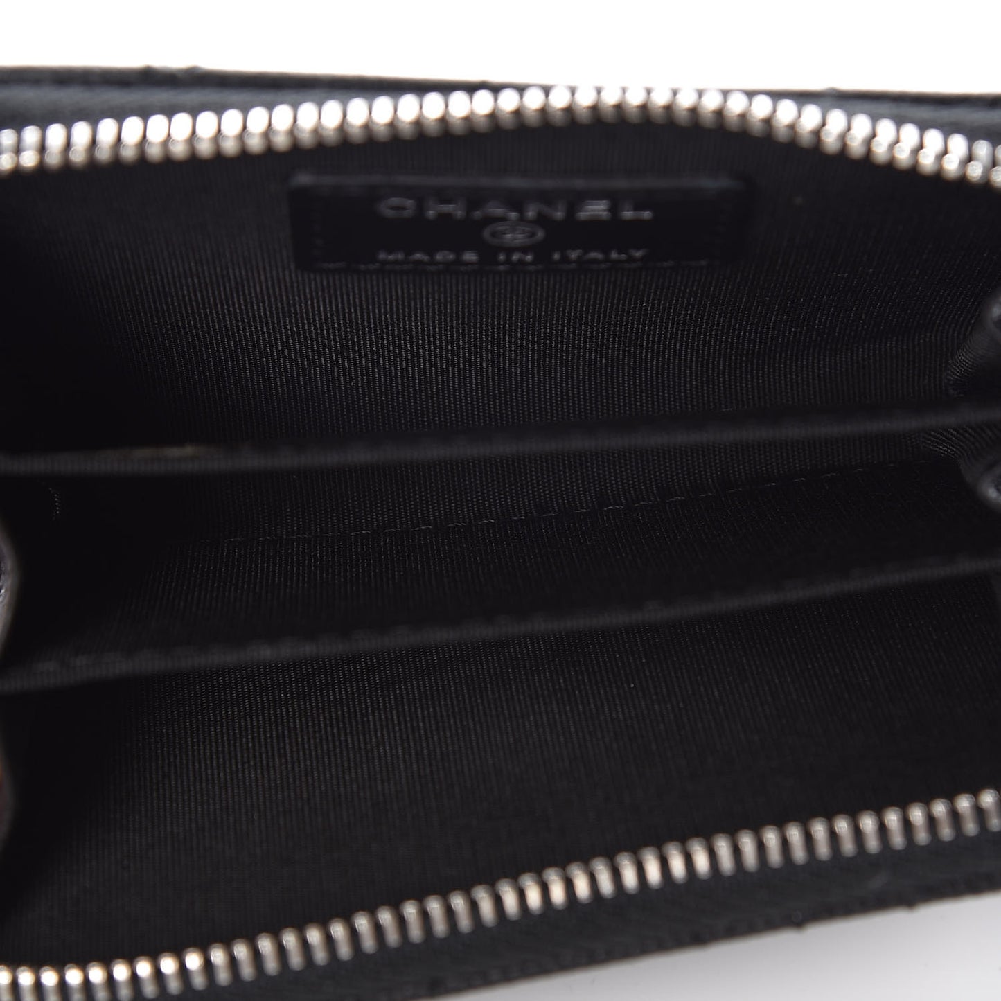 Caviar Camellia Embossed Zip Coin Purse Black