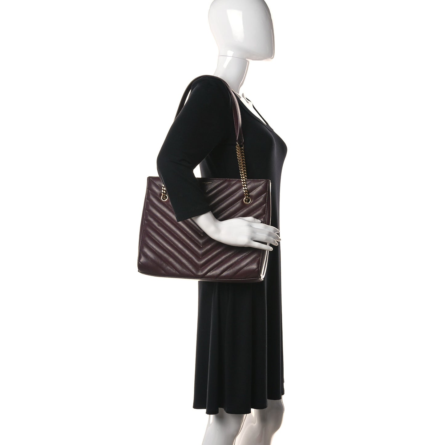 Grain de Poudre Matelasse Chevron Medium Tribeca Shopping Bag Rouge Legion