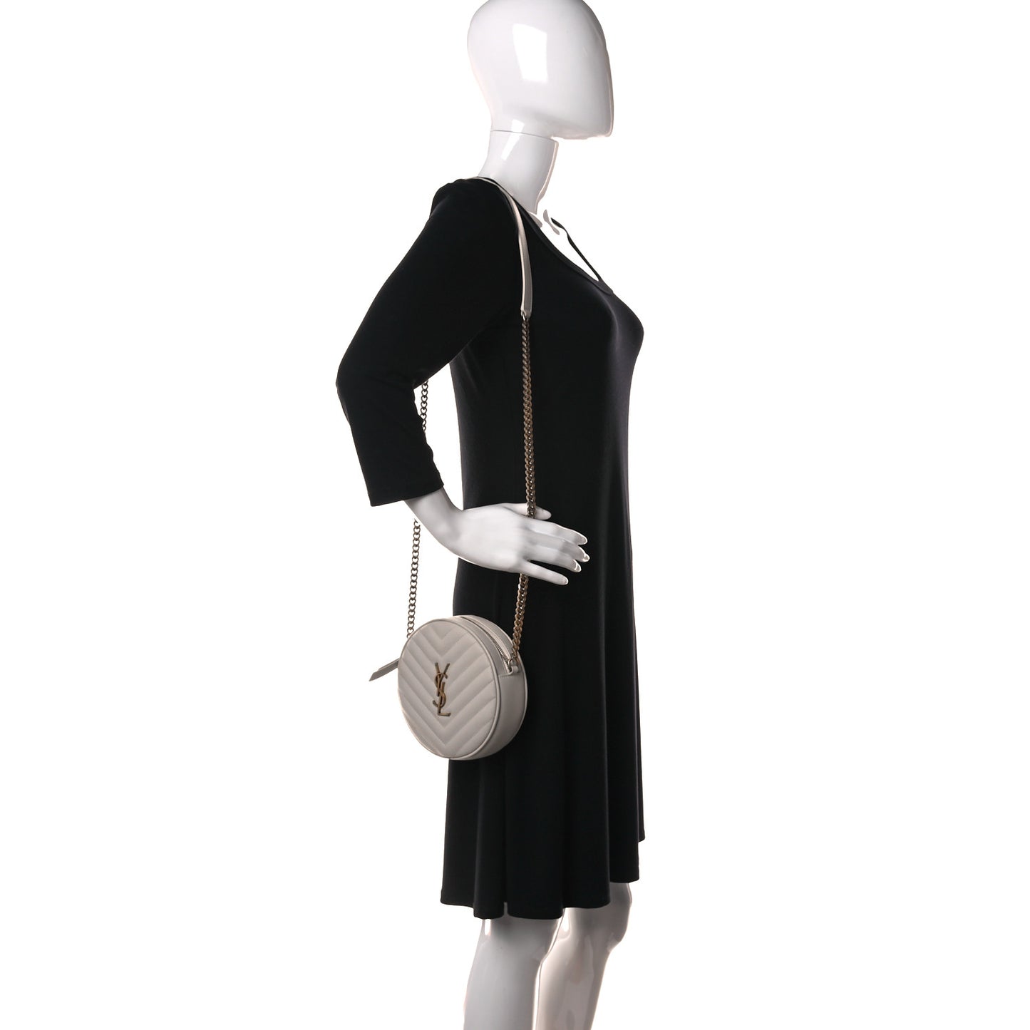 Grain De Poudre Matelasse Chevron Quilted Round Vinyle Camera Bag Crema Soft