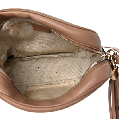 Gucci Pebbled Calfskin Small Soho Disco Bag Camelia 5 of 27