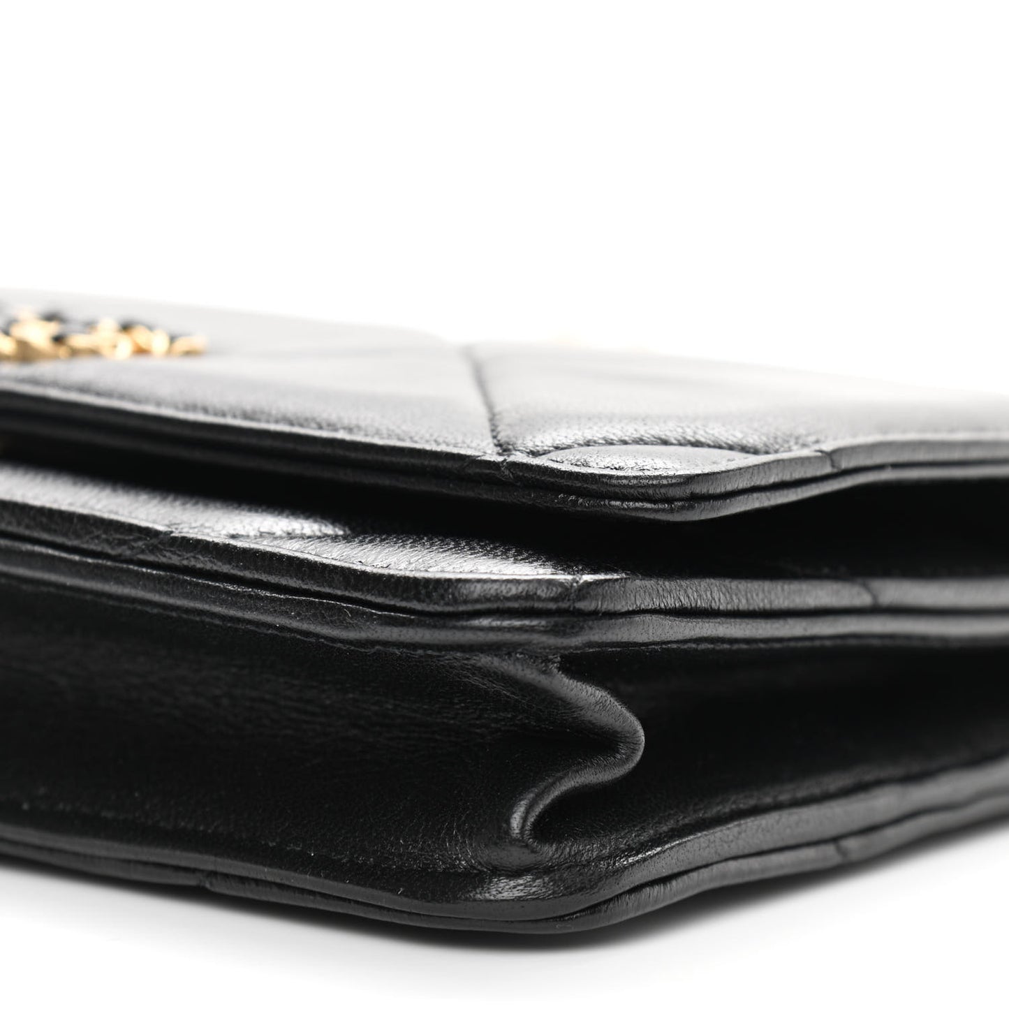 Lambskin Quilted Chanel 19 Wallet On Chain WOC Black