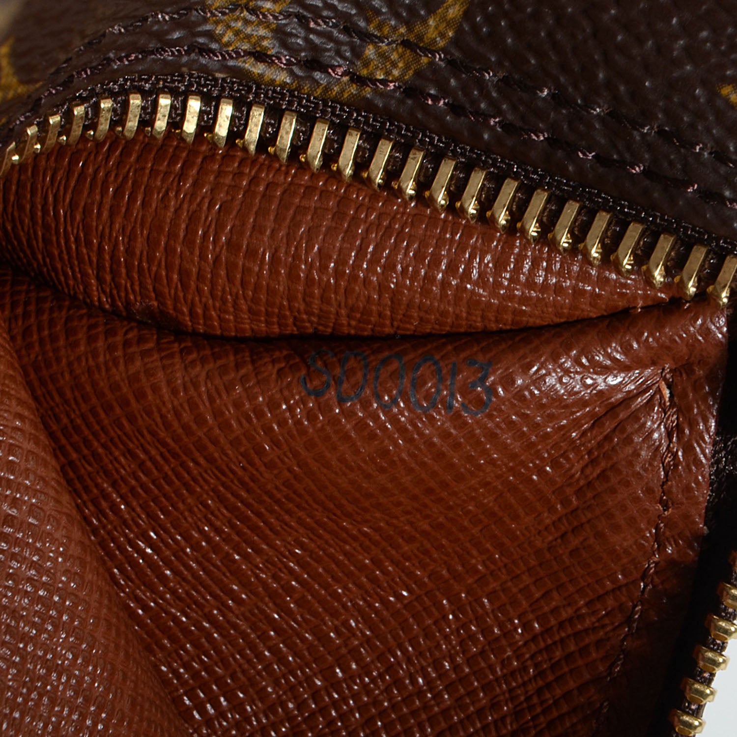Louis Vuitton Monogram Papillon 26 7 of 7