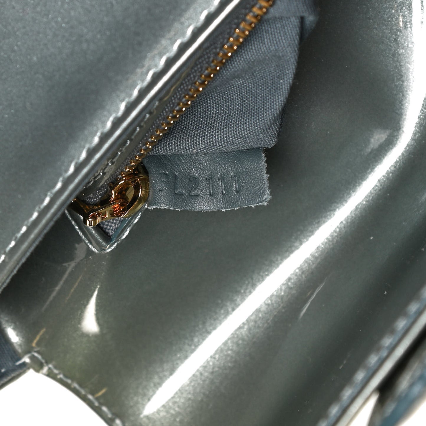 Patent Sobe Clutch Givre