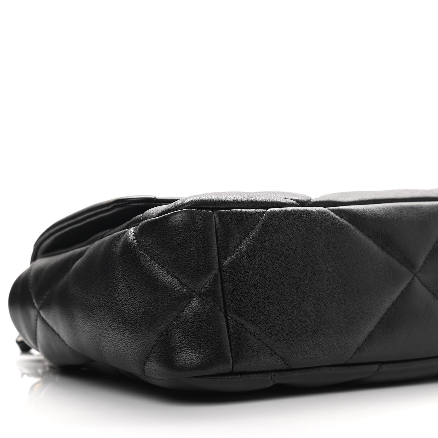 Goatskin Quilted Medium Chanel 19 Flap Black