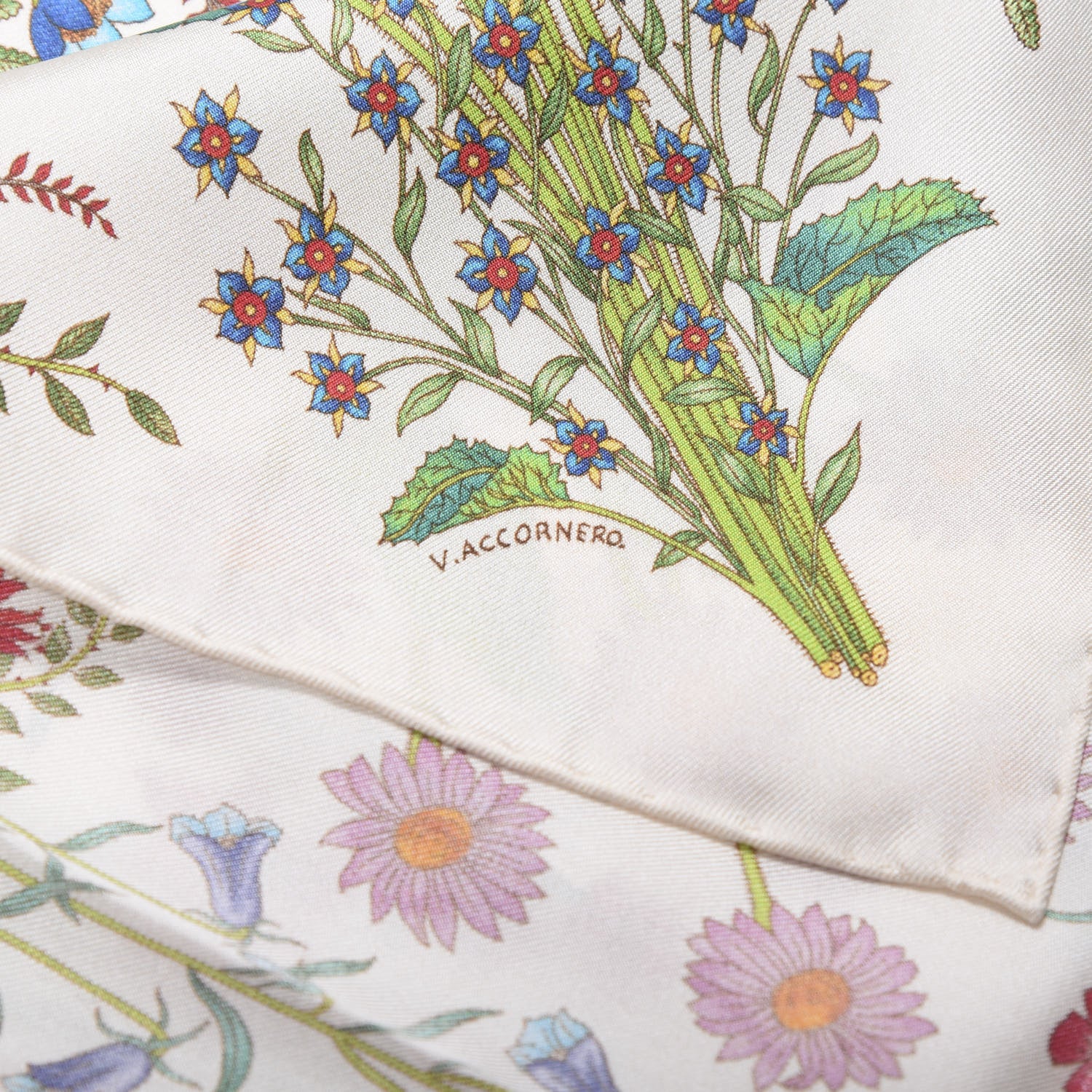 Gucci Silk Twill Nuovoflora Square Handkerchief Ivory Blue 3 of 5
