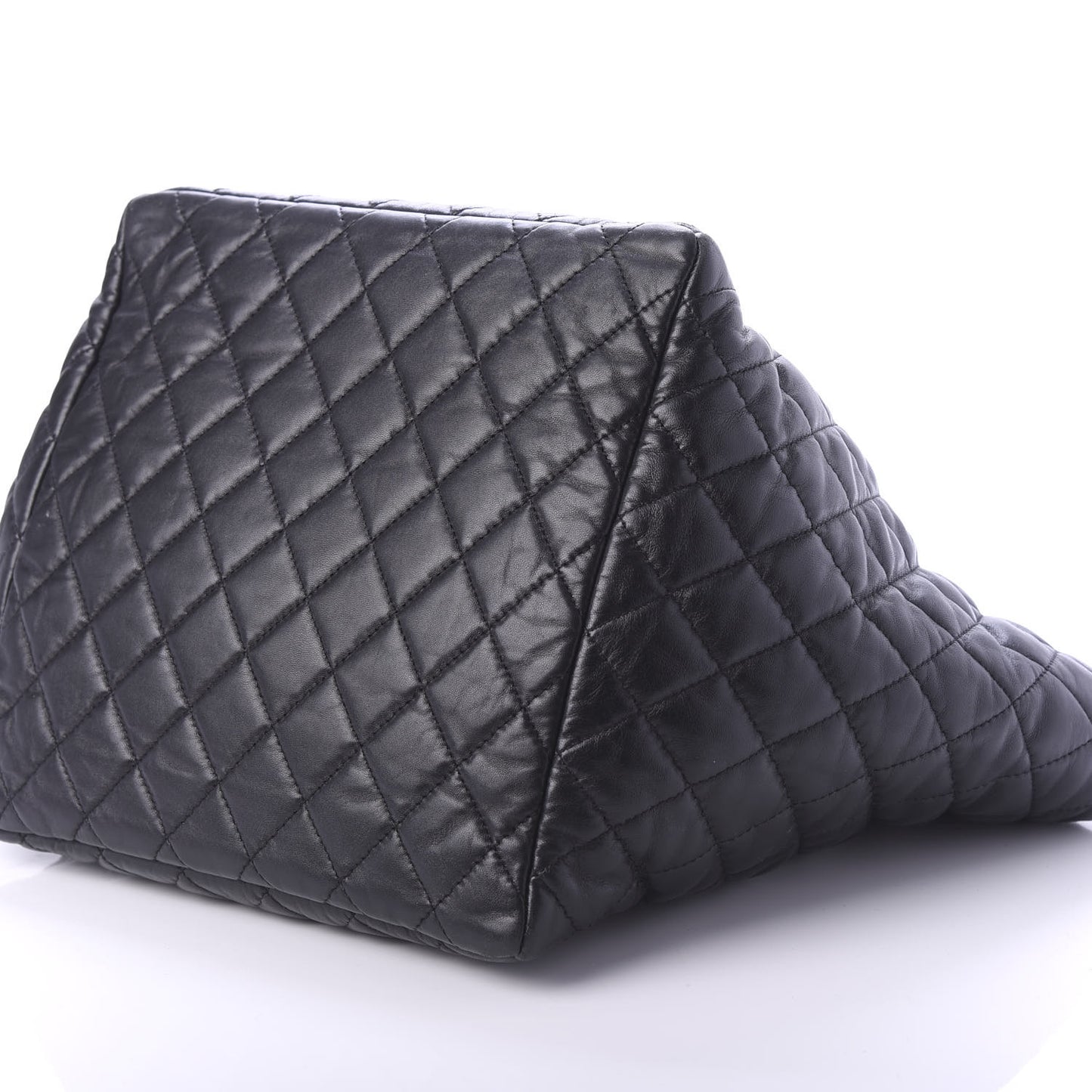 Lambskin Quilted Week End on Mars Tote Black