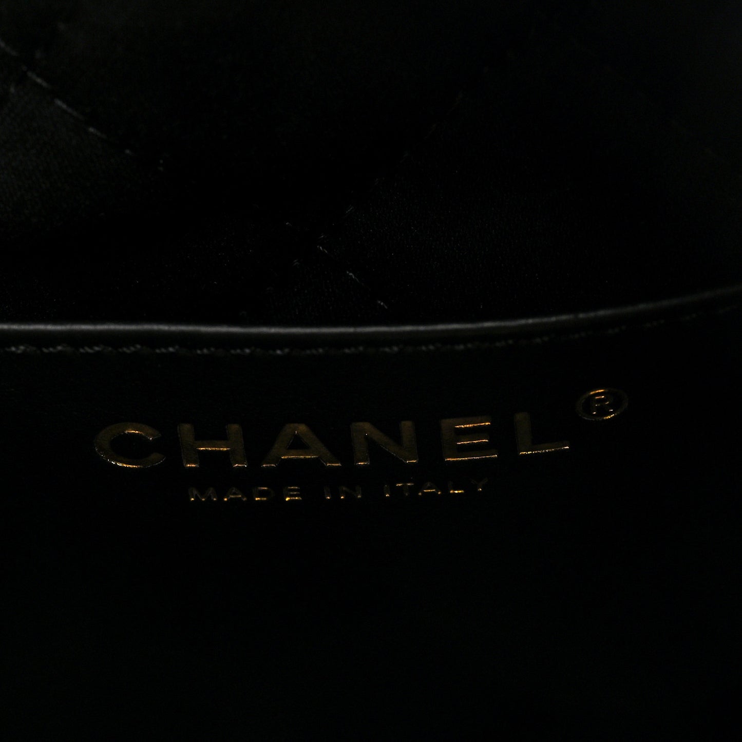 Shiny Calfskin Quilted Mini Chanel 22 Black