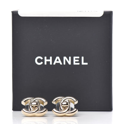 Chanel Metal CC Turnlock Clip On Earrings Gold 5 of 5