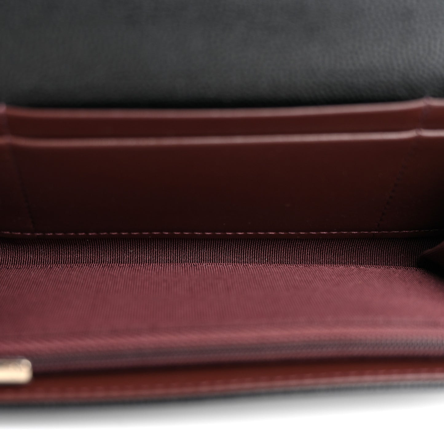 Caviar Quilted Medium Gusset Flap Wallet Black