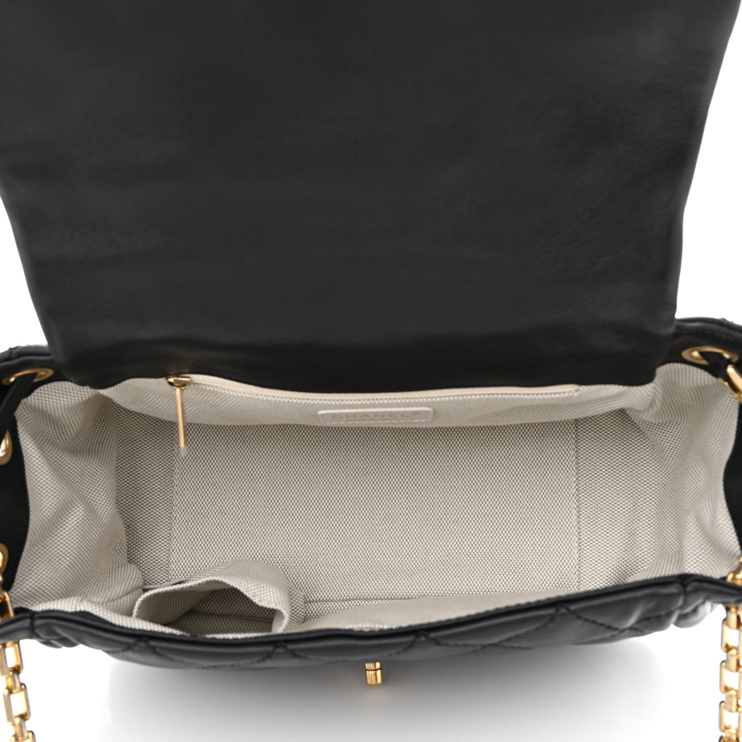 Calfskin Quilted Retro Chain Flap Black