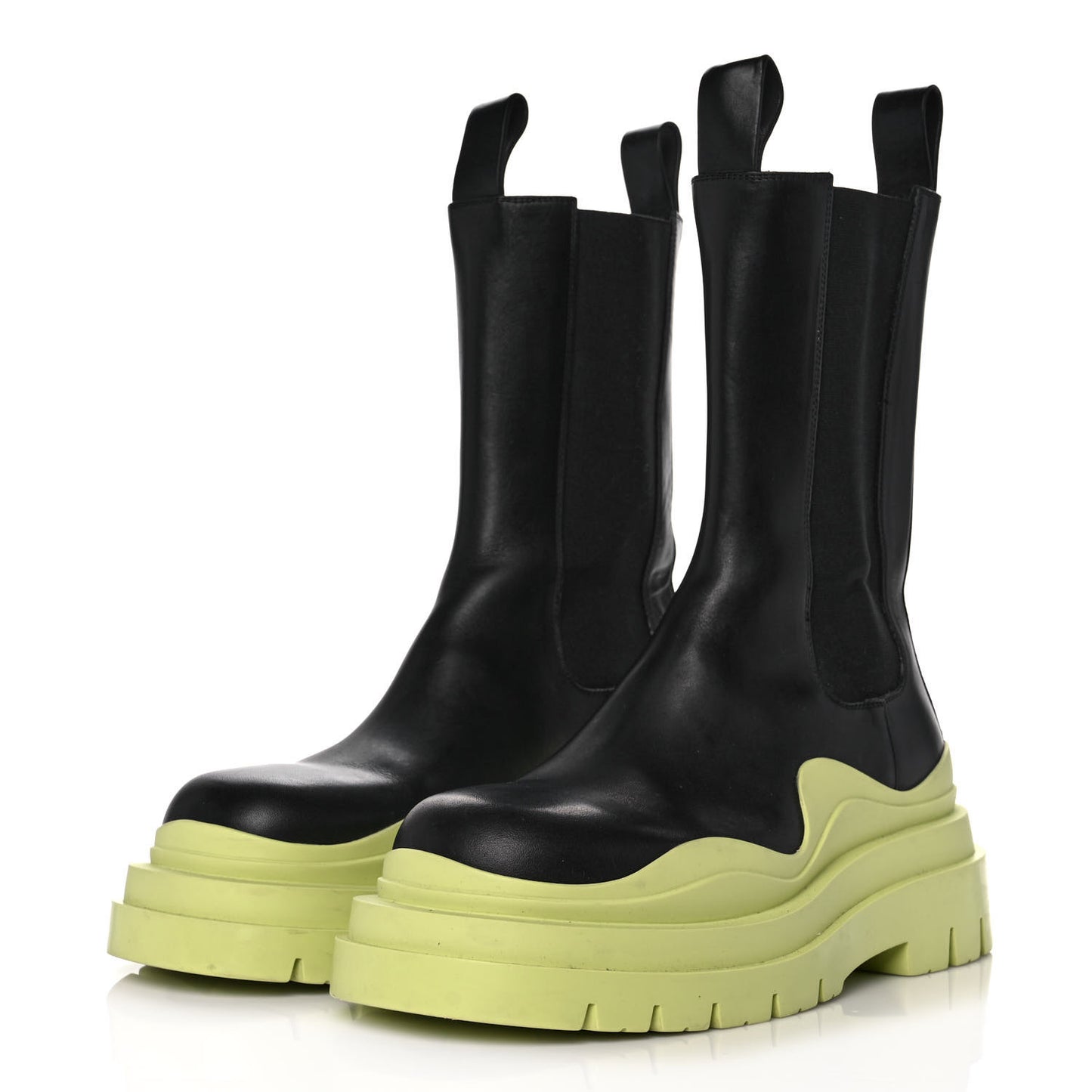 Calfskin The Tire Chelsea Boots 38.5 Black Seagrass