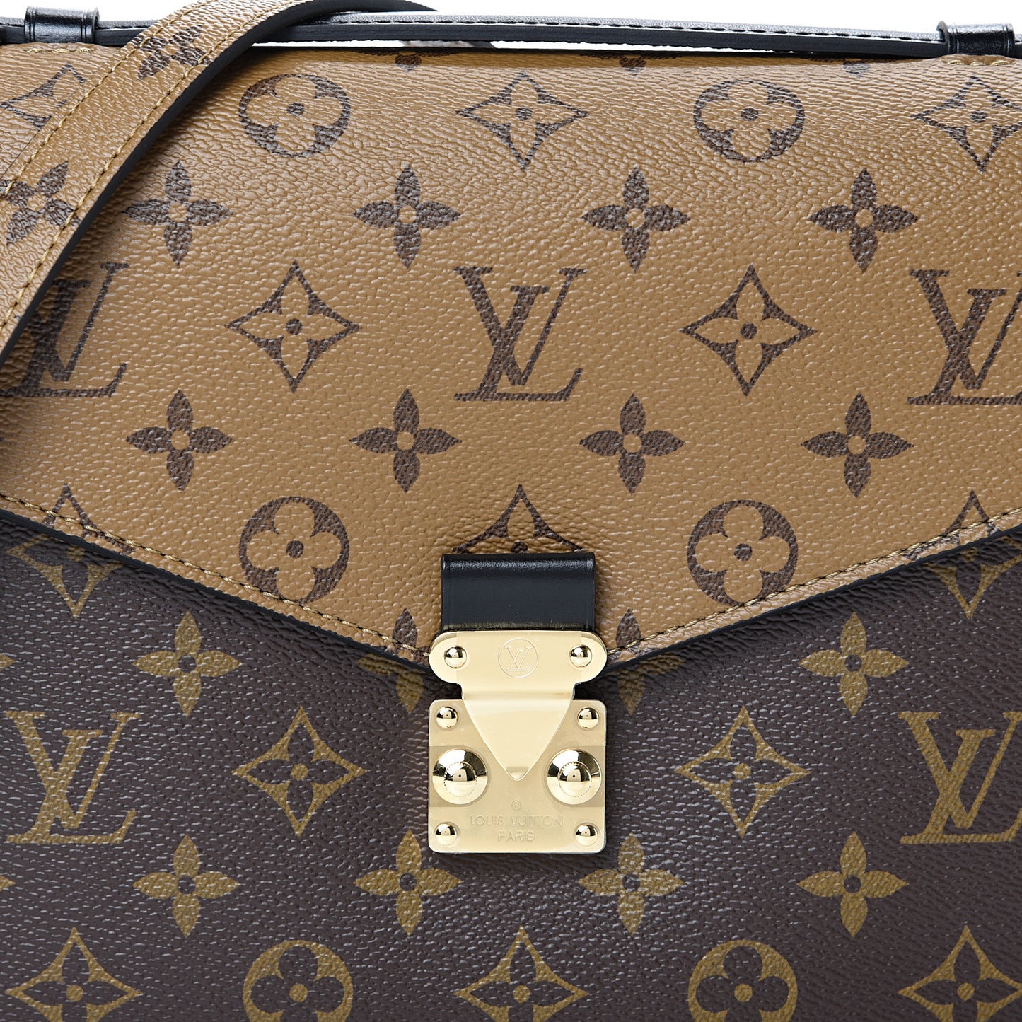 Reverse Monogram Pochette Metis