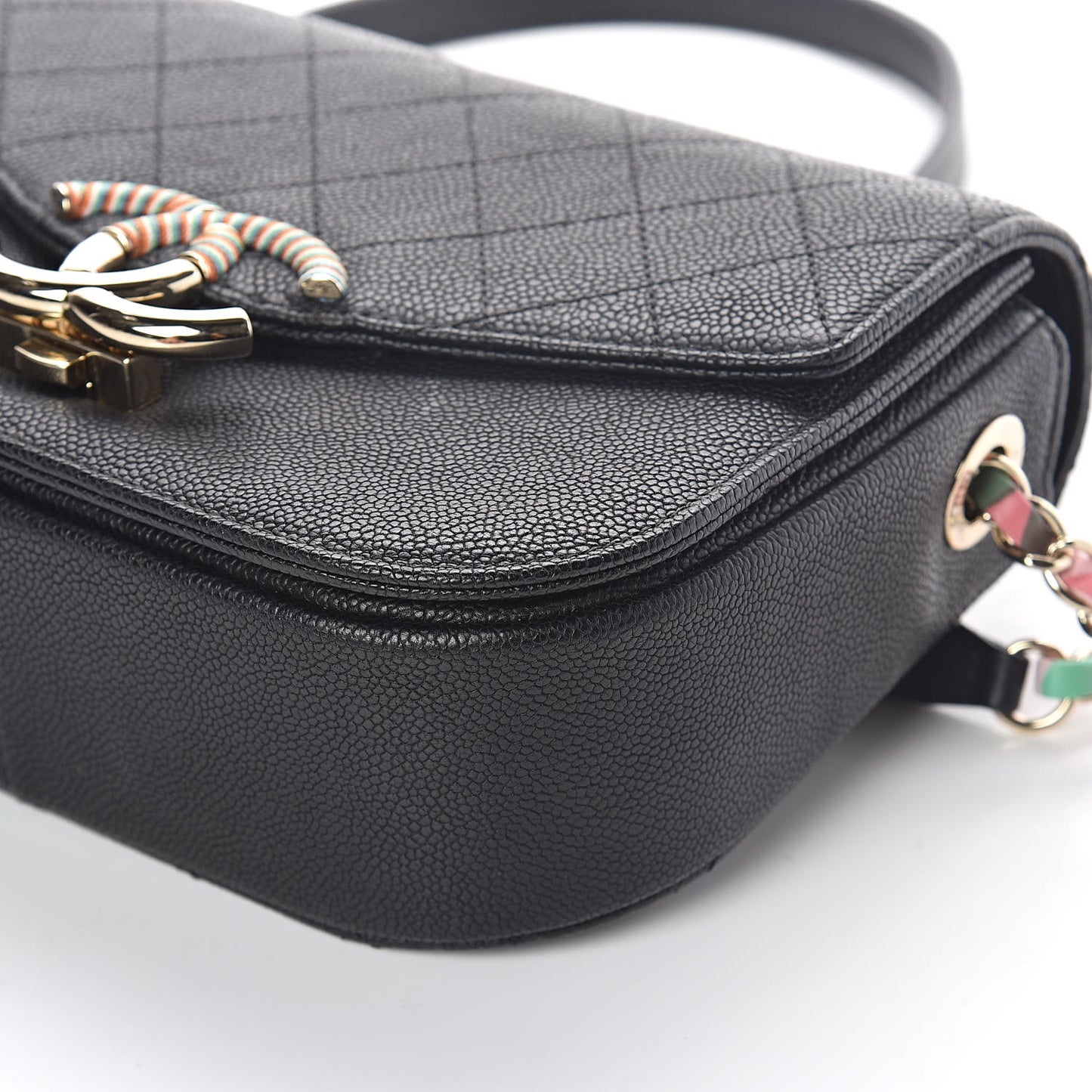 Caviar Quilted Thread Around Single Flap Black