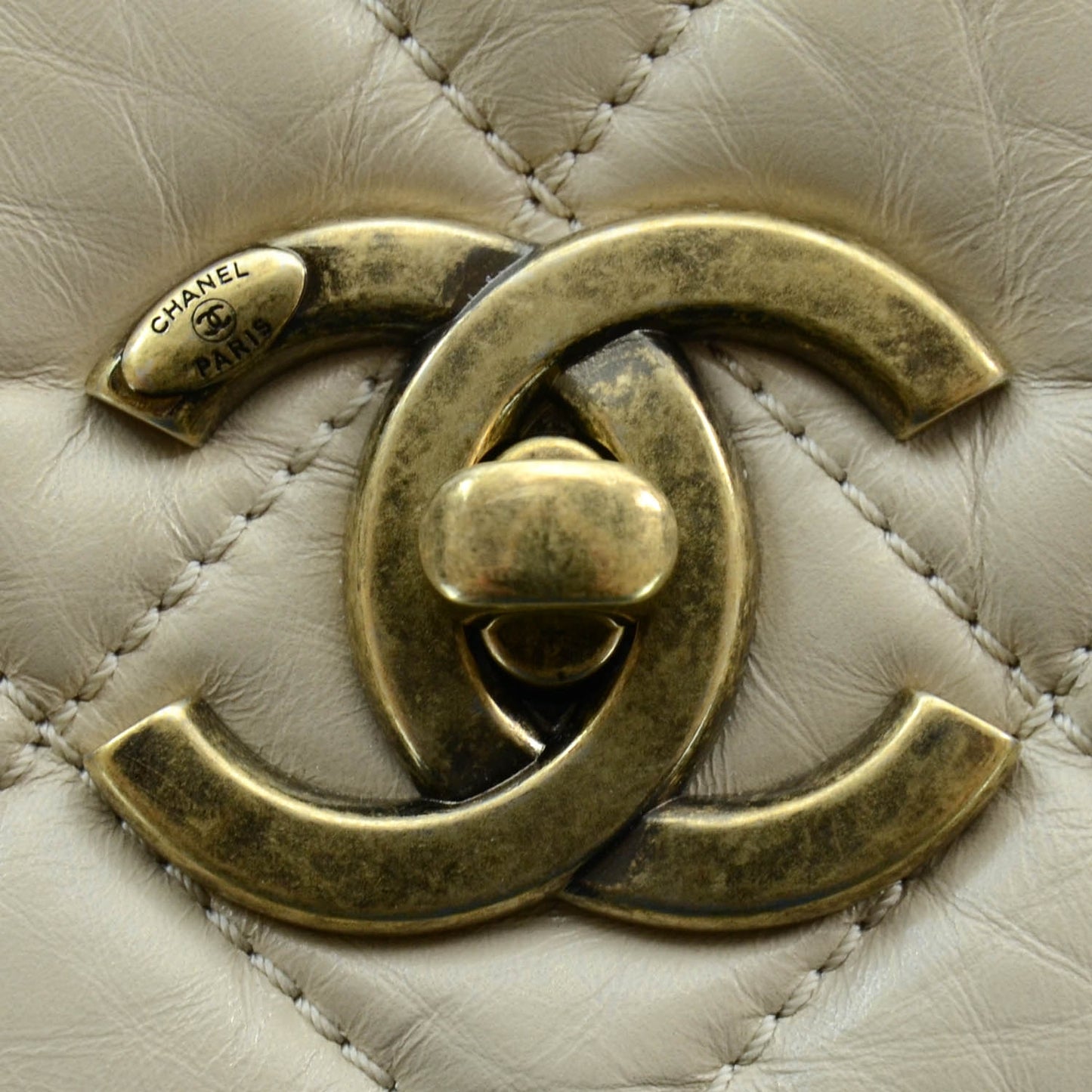 Calfskin Large Pondichery Flap Beige