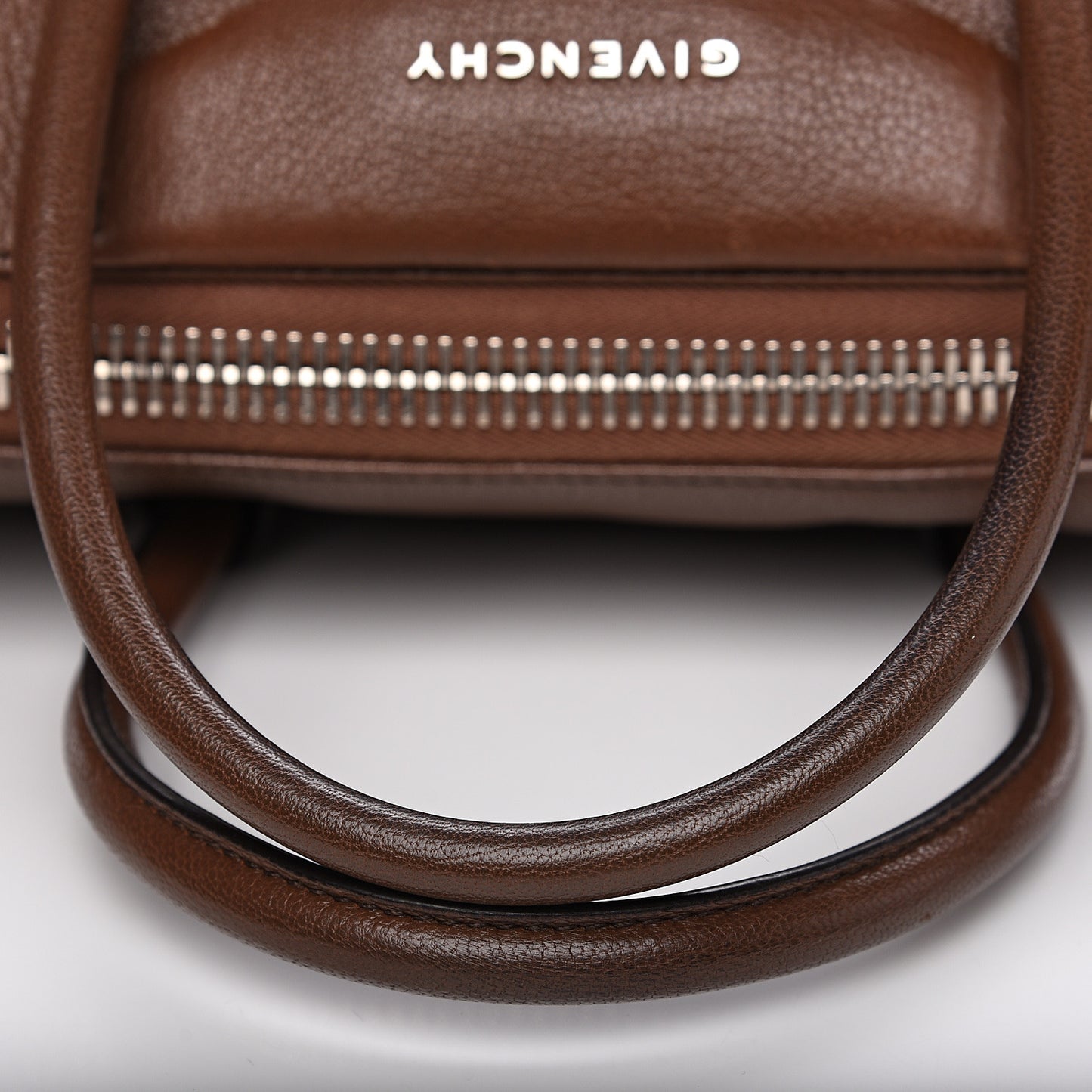 Sugar Goatskin Medium Antigona Brown
