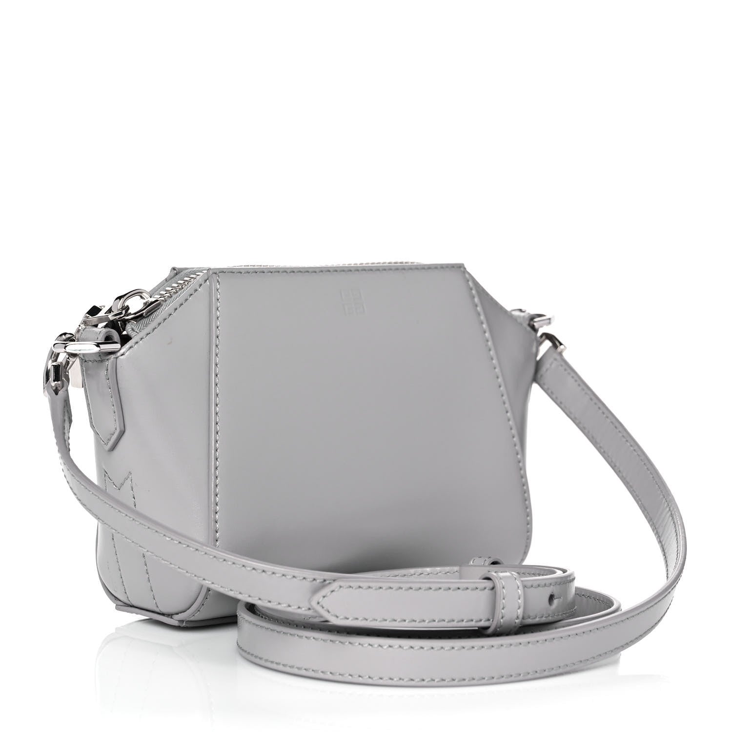 Givenchy Sugar Goatskin Nano Antigona Pearl Grey 3 of 10