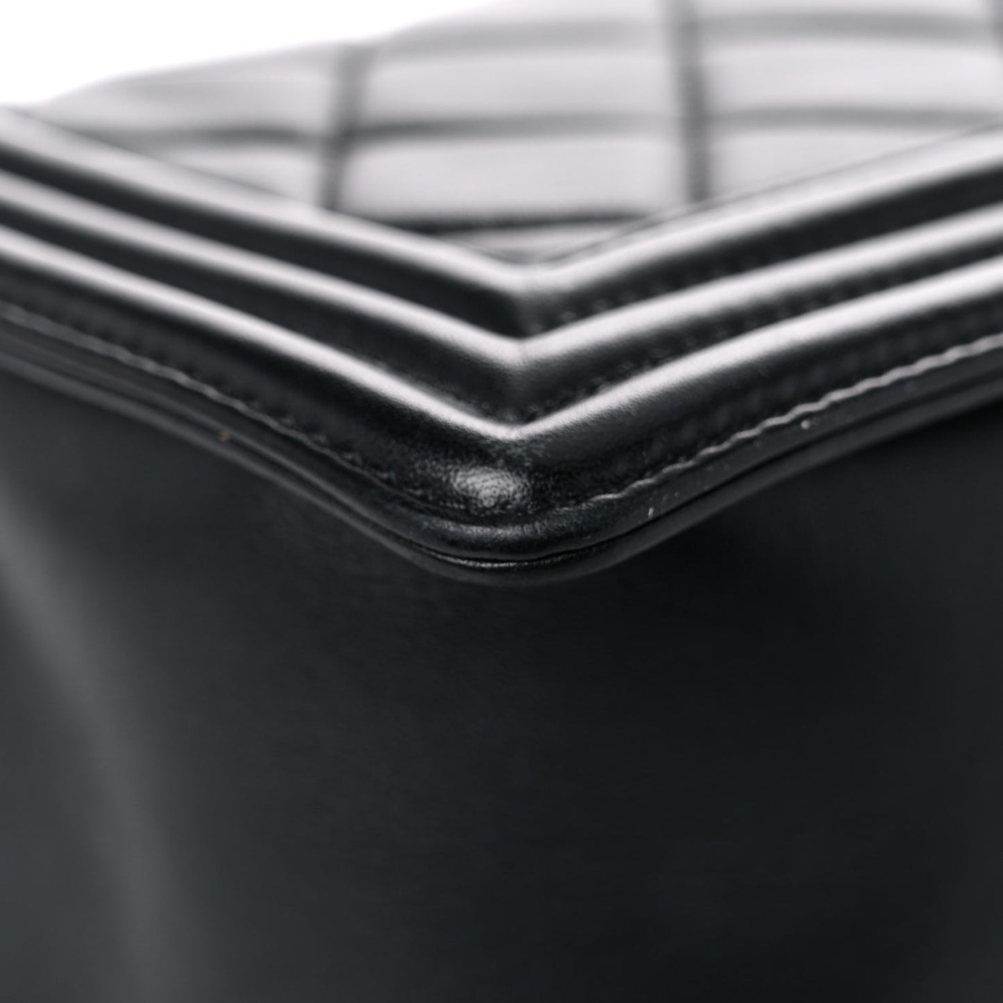 Calfskin Quilted Medium Boy Flap Black