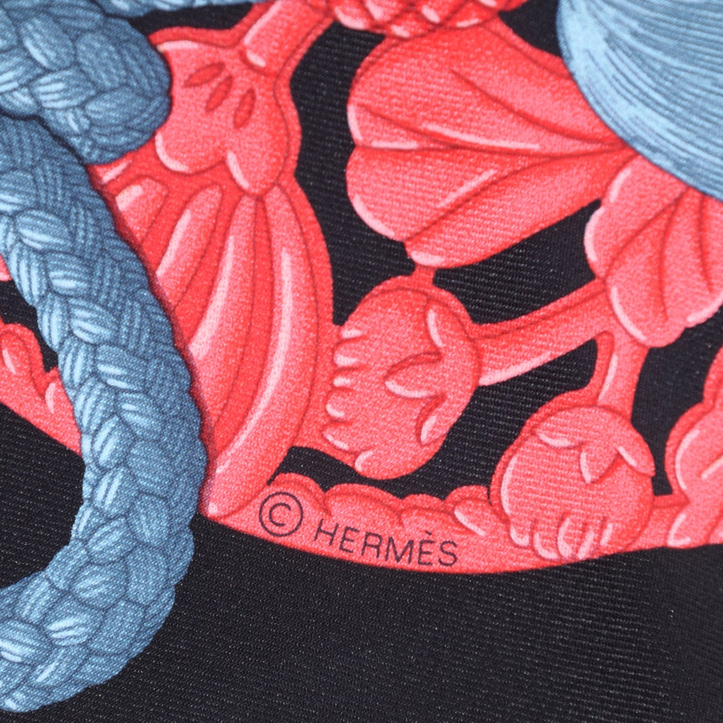 Silk Parures de Samouraïs Scarf 90 Black Rouge Blue Jean