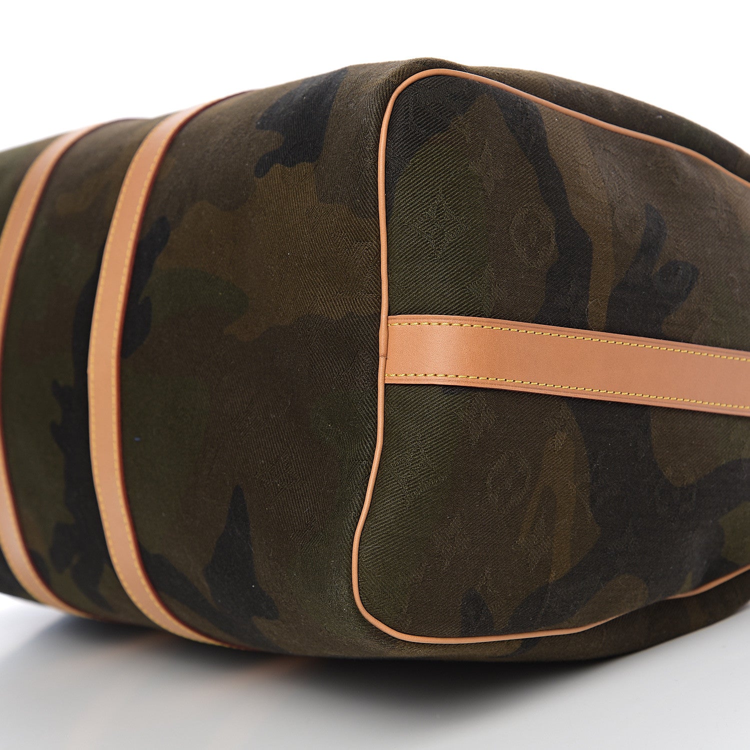 Louis Vuitton X SUPREME Monogram Camouflage Keepall Bandouliere 45 8 of 8