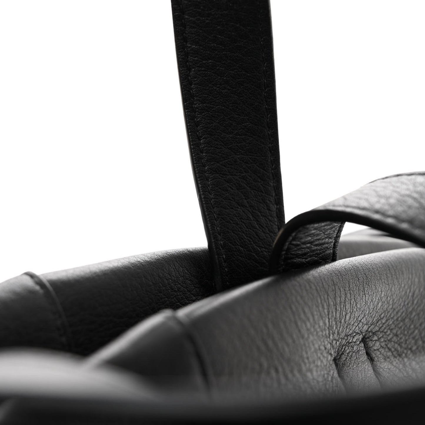 Calfskin Tulipano Bag Black