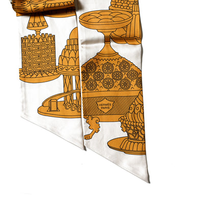 Hermes Silk La Patisserie Francaise Maxi Twilly Slim Creme Gold Black 2 of 4